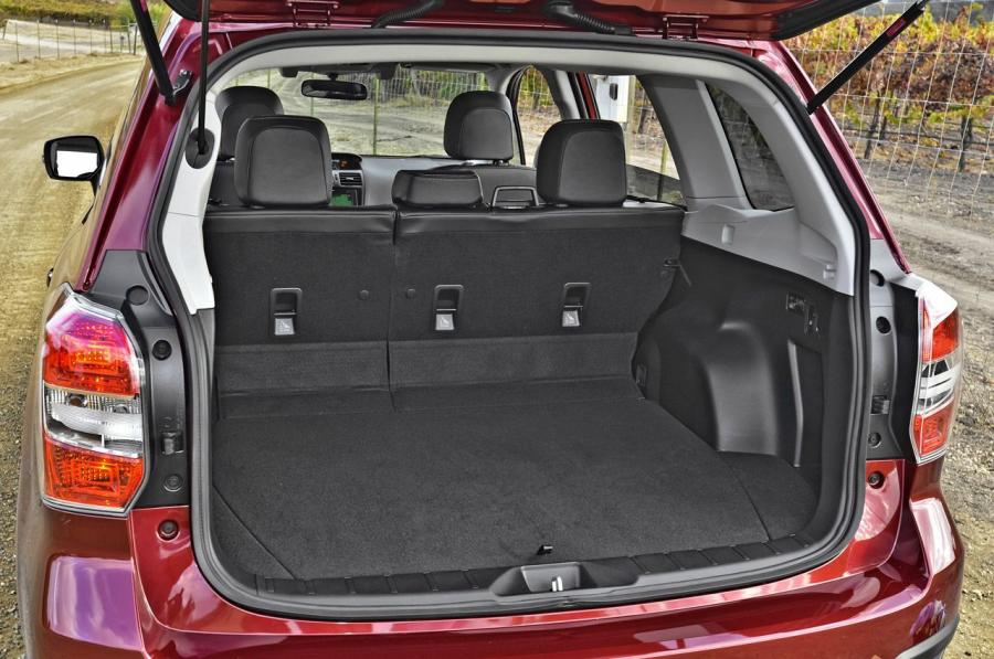  Subaru Forester 2014 года  (фото 23 из 48)